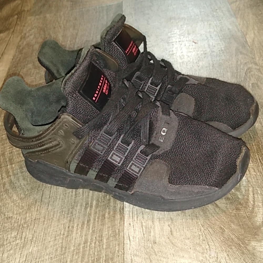 Kids Black Adidas sneakers